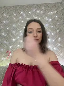 Snapshot of EvaBarsa_ chatting on 12/24/24, 03:27 EvaBarsa  online show from 12/24/24, 03:27