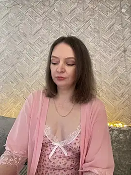 Snapshot of EvaBarsa_ chatting on 01/22/25, 03:20 EvaBarsa  online show from 01/22/25, 03:20