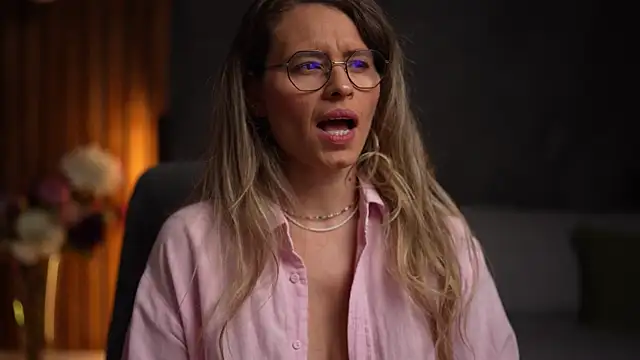 BrandyWhite online show from 11/25/25, 05:18