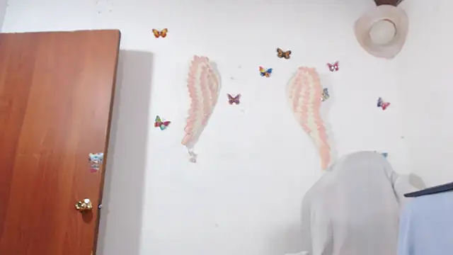 Snapshot of angie_tssex chatting on 03/07/25, 12:45 angie tssex online show from 03/07/25, 12:45