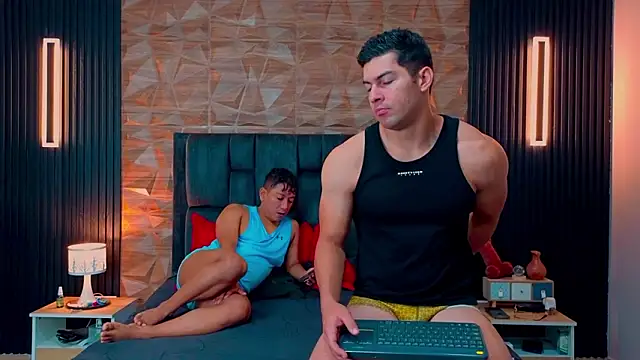 FelipeAndMarcello3 online show from 02/05/26, 02:11