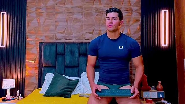 FelipeAndMarcello3 online show from 03/23/26, 02:43