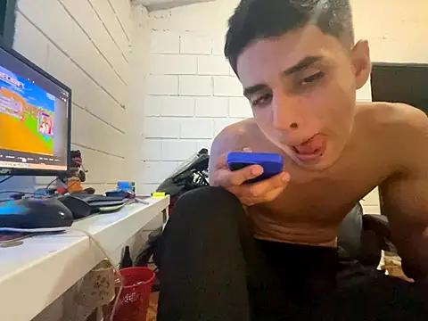 Max TheHorseDick online show from 10/23/25, 03:50