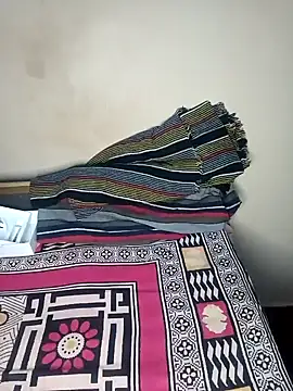 Snapshot of Sweet-Berry chatting on 01/20/25, 05:48 Sweet-Berry online show from 01/20/25, 05:48