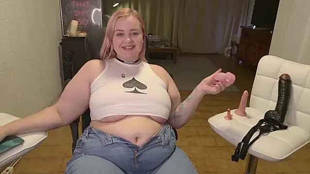 MargotGrey online show from 12/13/25, 07:53