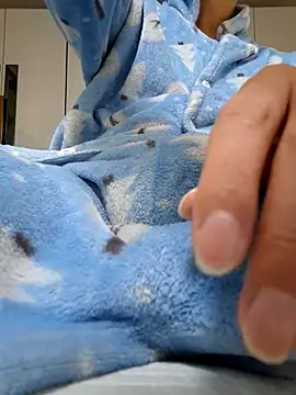 Ssk10N online show from 12/22/25, 09:06