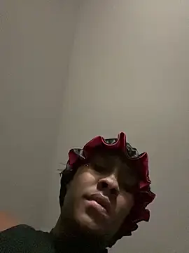 Foreignthababyy online show from 04/08/26, 06:02