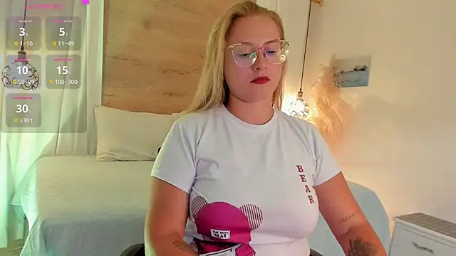 halaaa 1 online show from 03/04/26, 06:58