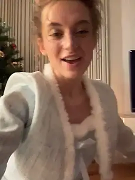 -AngelAri- online show from 12/24/24, 06:06