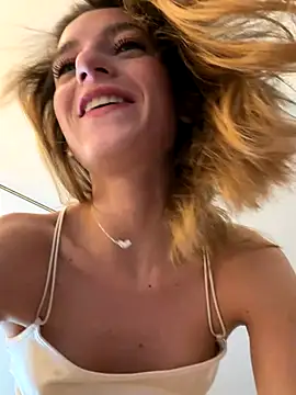 -AngelAri- online show from 11/02/25, 09:11