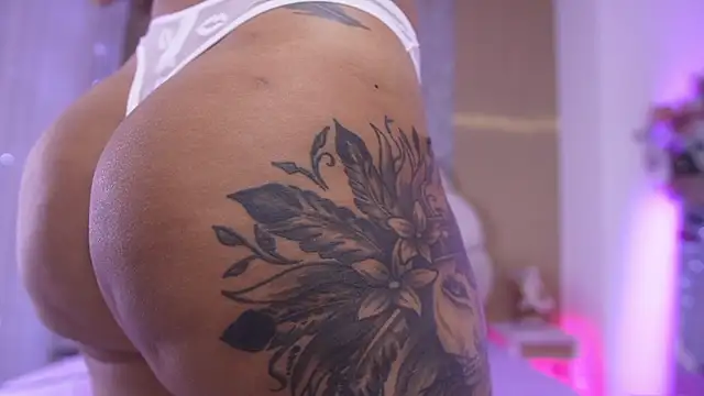 mssburbuja online show from 12/20/25, 03:13