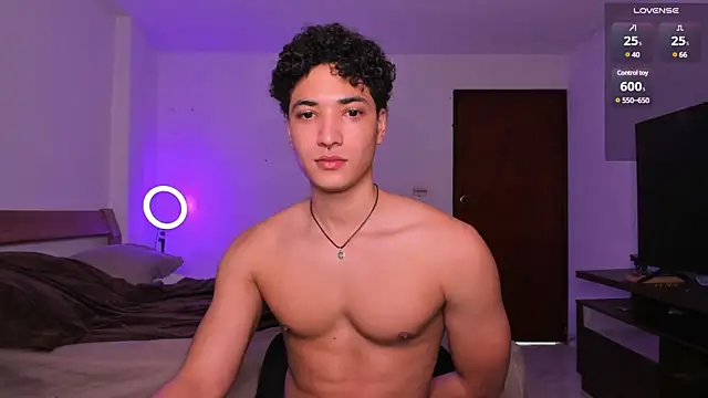 Snapshot of MitchellXD chatting on 12/03/24, 05:45 MitchellXD online show from 12/03/24, 05:45