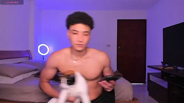 Snapshot of MitchellXD chatting on 12/06/24, 01:44 MitchellXD online show from 12/06/24, 01:44