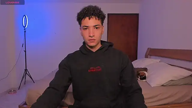 Snapshot of MitchellXD chatting on 01/26/25, 12:22 MitchellXD online show from 01/26/25, 12:22