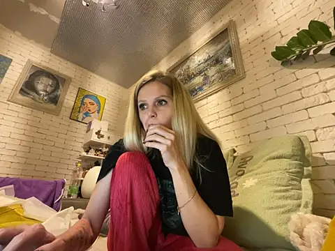 Angel girllovemy online show from 02/04/25, 05:12