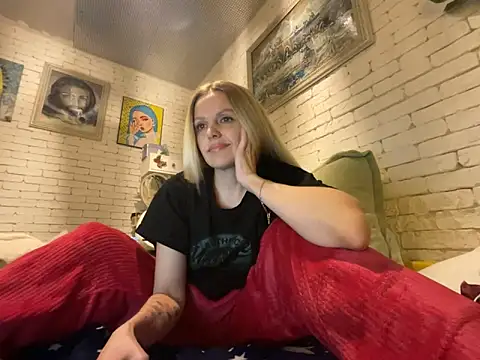 Angel girllovemy online show from 02/10/25, 06:13