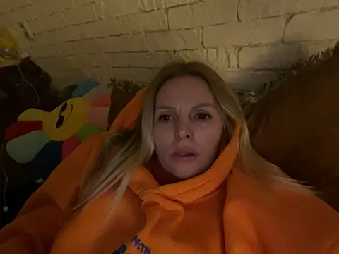 Angel girllovemy online show from 02/23/25, 04:02