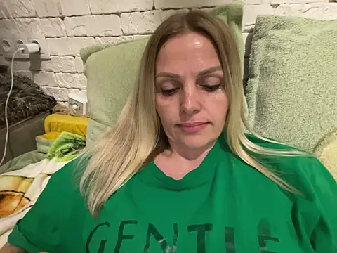 Angel girllovemy online show from 03/21/25, 07:44