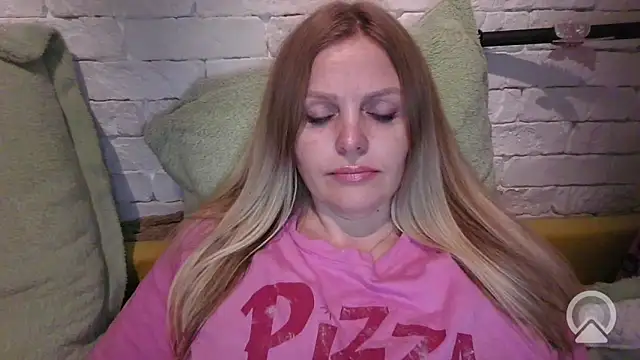 Angel girllovemy online show from 03/04/26, 06:47