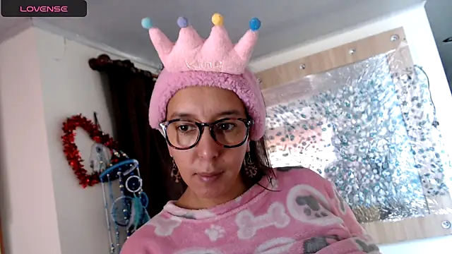 Bekkakinky online show from 12/31/24, 02:47