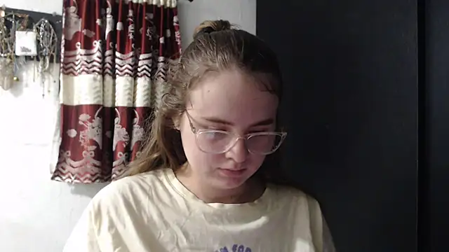 HellenMiyer1111 online show from 11/17/25, 06:14