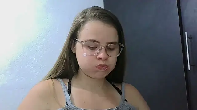 HellenMiyer1111 online show from 04/20/26, 04:32