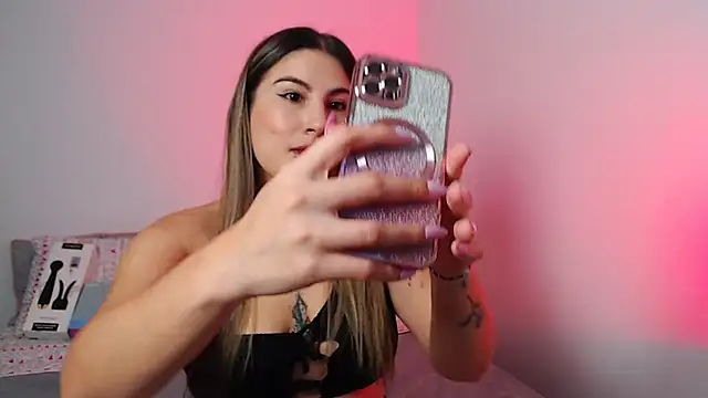 amelie collins online show from 01/27/25, 10:38