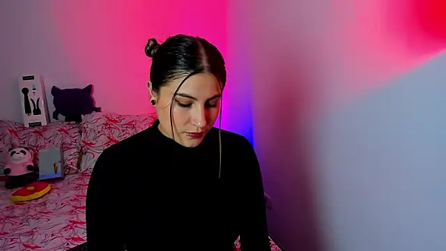 amelie collins online show from 03/06/25, 10:58