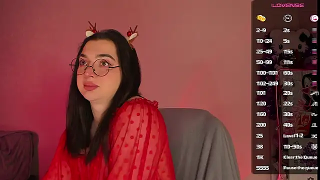 Snapshot of YsabellViveris chatting on 12/16/24, 09:35 YsabellViveris online show from 12/16/24, 09:35