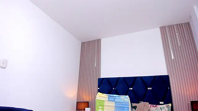 gabytyara2 online show from 10/24/25, 05:31