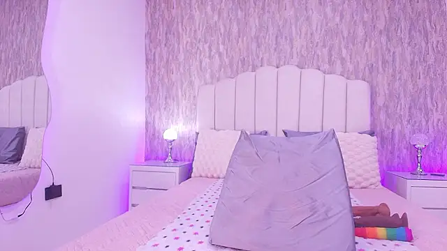 Snapshot of raven_lilith_ chatting on 02/19/26, 03:13 raven lilith online show from 02/19/26, 03:13