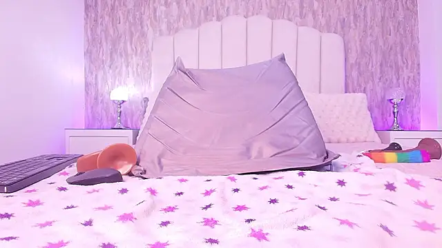 Snapshot of raven_lilith_ chatting on 02/20/26, 06:26 raven lilith online show from 02/20/26, 06:26