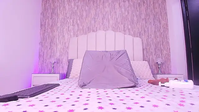 Snapshot of raven_lilith_ chatting on 02/27/26, 03:17 raven lilith online show from 02/27/26, 03:17