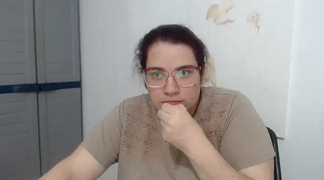 Snapshot of karlythoth@xh chatting on 02/19/25, 09:47 karlythothxh online show from 02/19/25, 09:47