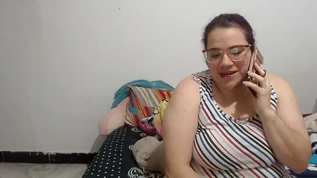 Snapshot of karlythoth@xh chatting on 03/20/25, 03:25 karlythothxh online show from 03/20/25, 03:25