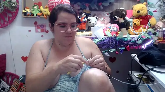 Snapshot of karlythoth@xh chatting on 09/15/25, 05:46 karlythothxh online show from 09/15/25, 05:46