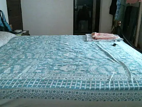 Slim India online show from 06/06/26, 02:38