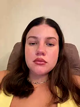 Snapshot of likaxxx chatting on 10/31/25, 07:15 likaxxx online show from 10/31/25, 07:15