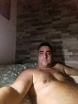 ADRIAN ADI40 online show from 12/20/25, 02:57