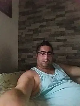 Snapshot of ADRIAN_ADI40 chatting on 05/17/26, 04:10 ADRIAN ADI40 online show from 05/17/26, 04:10