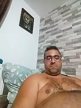 Snapshot of ADRIAN_ADI40 chatting on 07/05/26, 10:17 ADRIAN ADI40 online show from 07/05/26, 10:17