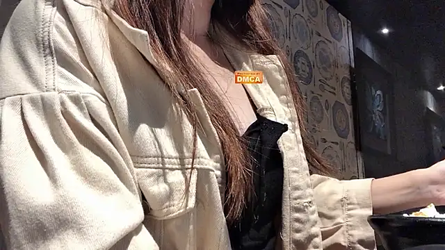 Snapshot of Tw_Zoella chatting on 12/04/24, 04:21 Tw Zoella online show from 12/04/24, 04:21