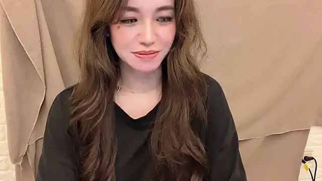 Snapshot of Tw_Zoella chatting on 03/03/25, 06:12 Tw Zoella online show from 03/03/25, 06:12