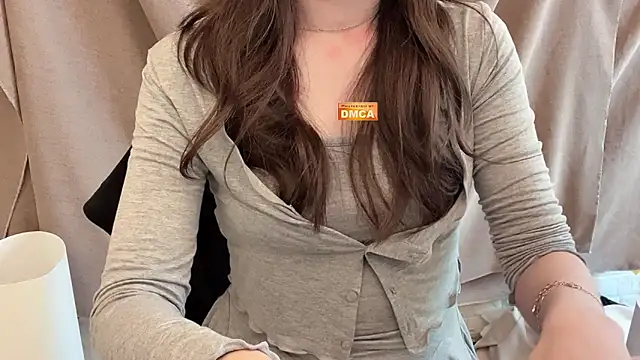 Snapshot of Tw_Zoella chatting on 03/19/25, 06:46 Tw Zoella online show from 03/19/25, 06:46