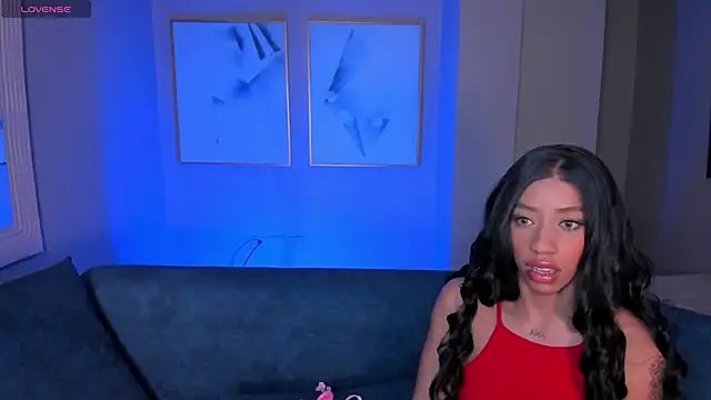 Snapshot of LindseyCox chatting on 01/13/25, 01:34 LindseyCox online show from 01/13/25, 01:34