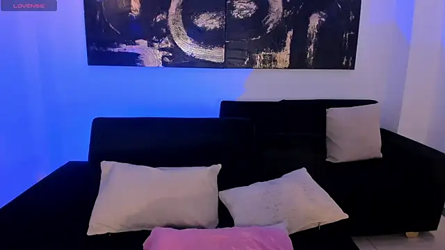 Snapshot of LindseyCox chatting on 02/07/25, 07:49 LindseyCox online show from 02/07/25, 07:49