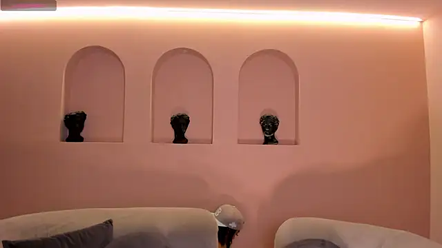 Snapshot of LindseyCox chatting on 09/17/25, 04:14 LindseyCox online show from 09/17/25, 04:14