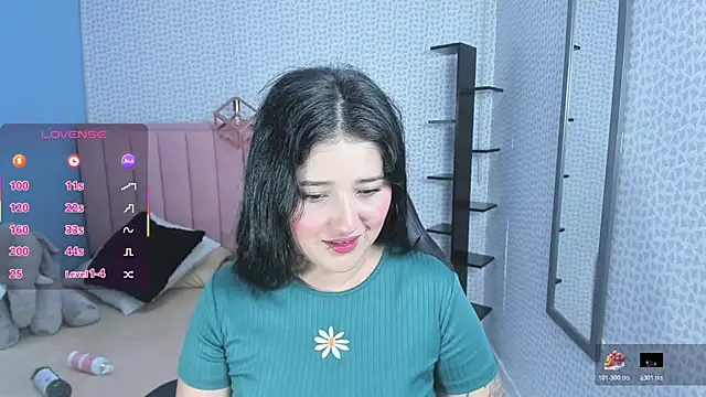 BIANCAROY1 online show from 10/18/25, 06:30