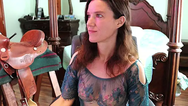 thornburyrose online show from 11/29/25, 07:06