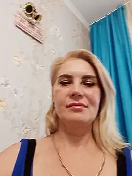 Snapshot of JennyOMay chatting on 06/14/26, 03:41 JennyOMay online show from 06/14/26, 03:41